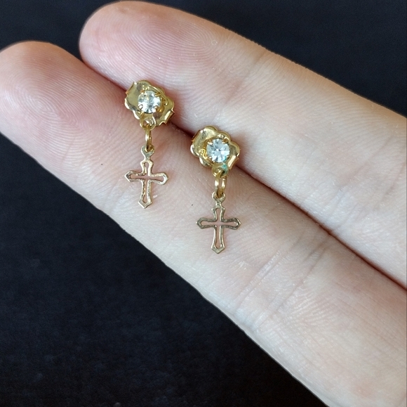 Vintage Avon Gold Cross Dangle Earrings - Picture 1 of 5